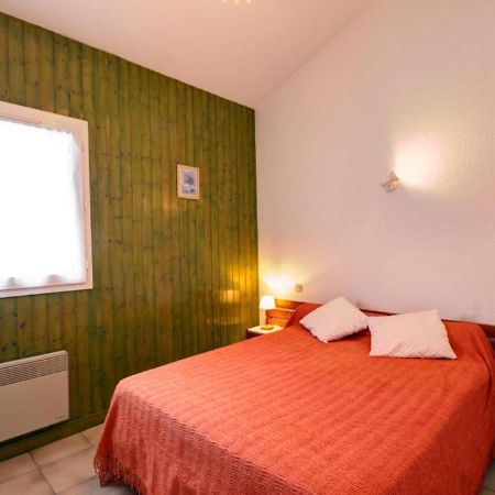 Gite Avec Cheminee, Terrasse Et Wifi - Animaux Acceptes - Fr-1-496-163 Usson-en-Forez Bagian luar foto